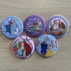 ディズニーキャラクター刺繍ピンバッジ　5個