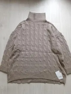 新品　BEAUTY&YOUTH 　ケーブル編み オフタートルネック セーター