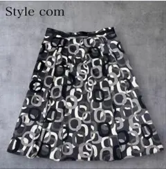 Style com フレアスカート モノトーン 総柄 プリーツ 日本製 Lのサムネイル