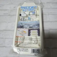 新品未使用　SNOOPY アイストレイ　製氷皿のサムネイル