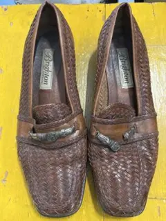 Item thumbnail for item 4d3c9e13-ae39-49e8-92f5-1a2a740fe53f