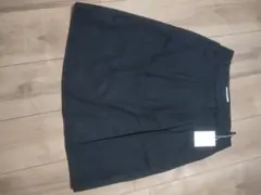 新品　KUMIKYOKU 黒スカート サイズ2