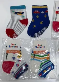 6足セット靴下 男の子10-12cm / 13-15cm 滑り止め付き　663号