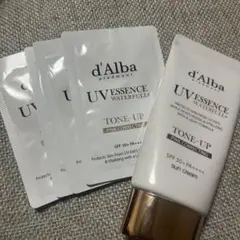d'Alba UV ESSENCE WATERFUL サンクリーム　と3ml✖️4