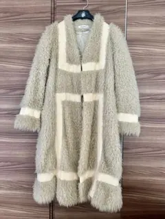 【Rodebjer / ロデビエ】テディベア ロングコート ベージュ 定価15万のサムネイル