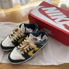 NIKE スニーカー グリーン/イエロー メンズ　26