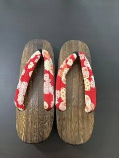 新品　下駄　花柄
