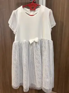 ホワイトリボン付きワンピース 130cm