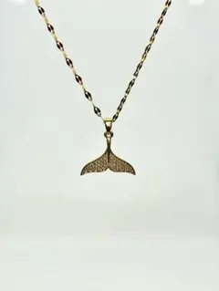 クジラの尾デザイン ネックレス 金メッキ レディース ジュエリー 鎖骨チェーン