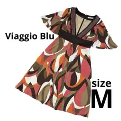 【極美品】Viaggio Blu 幾何学柄 Vネック Aラインワンピース M 2のサムネイル