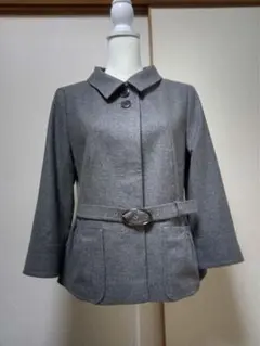 ヒューゴボス　グレー　ステンカラージャケット　美品のサムネイル
