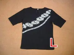 ５分袖Ｔシャツ◎斜めプリント◎ウル◎黒◎Ｌサイズ