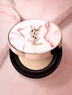 未使用 YSL ラディアントタッチグロウパクト　コレクター B10 ラディアント タッチ グロウパクト B10 COLLECTOR / YVES SAINT