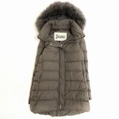 極美品✨ヘルノ ホワイトフォックスファー ポーラーテック ダウンコート　Aライン