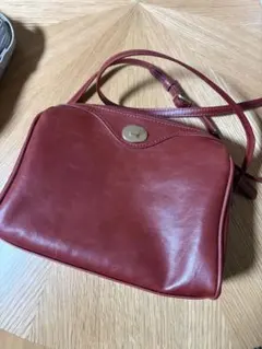 センスオブプレイス ショルダーバッグ レッド