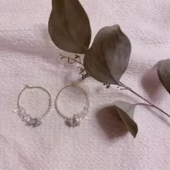 【F-019】パールビーズとちっちゃなフラワービーズのフープピアス　ハンドメイド