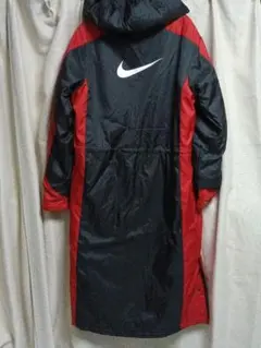Nike ナイキ フード付きロングコート S 黒/赤