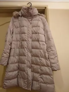 ロングダウン　未使用に近い　ベージュ