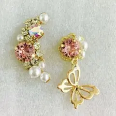 薄桃色　蝶々　スワロフスキービジュー　イヤーカフ&イヤリングorピアス