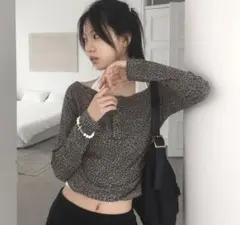 nuguヒョウ柄オフショルダー長袖トップス