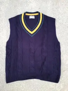ニットベスト