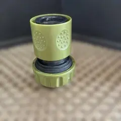 DAISO ホースコネクター 18-19mm 園芸 散水のサムネイル