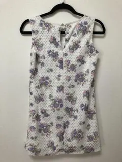 セシルマクビー 花柄　ワンピース　キャバワンピ ノースリーブ