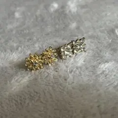 ２つセット！　花形　ゴールドクリアピアス　ダイヤ付き