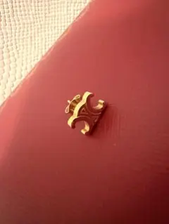CELINE トリオンフ オーバル スタッドピアス - メルカリ
