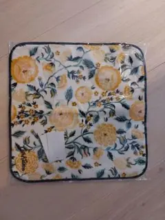 Cath Kidston ハンカチ 花柄 イエローのサムネイル