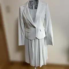 スーツ３点セット　７号　ペールブルー