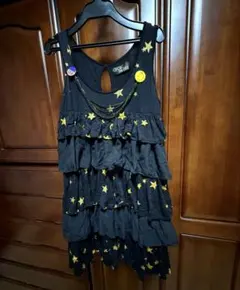 セシルマクビー 星柄 フリル ワンピース 黒 ゴールド スター 装飾付き ☆レア