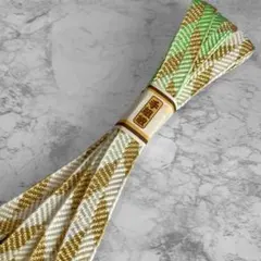 【未使用】絹 帯締め☆笹浪組 若草色(黄緑)×白×グラデ×金糸 葉文様 組紐