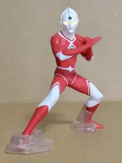 ウルトラマン　アルティメットルミナス　ジョーニアス　アニメ版　ルミナスユニット付