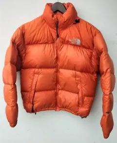 ノースフェイスセンターロゴ ヌプシ 700フィル オレンジ　M