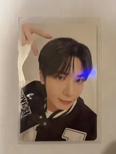 ボムギュ VRコンサートカード ホログラム　レア 2026年最新】txt vr トレカ スペシャルの人気アイテム - メルカリ