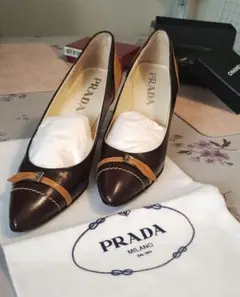 【大幅お値下】☆美品☆PRADA パンプスのサムネイル