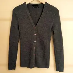 【NICE CLAUP 】グレー Vネックカーディガン Sサイズ