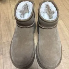 UGG ベージュ 厚底ブーツ