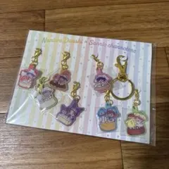 なにわ男子 サンリオ メタルチャーム