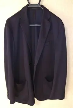 ユニクロ　ネイビー 　サマージャケット　と夏用スラックス