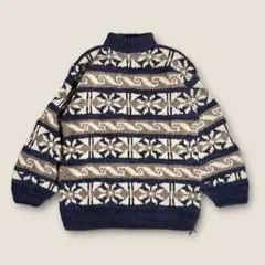 Item thumbnail for item 682acaf9-0a08-4f7c-bbc4-30ff9f04d708