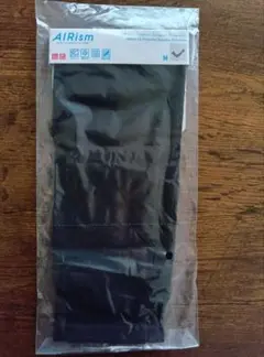 【未使用】 UNIQLO　エアリズム UVカット シームレス アームカバー　M