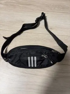 adidas ランニングポーチ