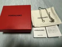 FERRAGAMO ガンチーニラインストーンネックレスのサムネイル