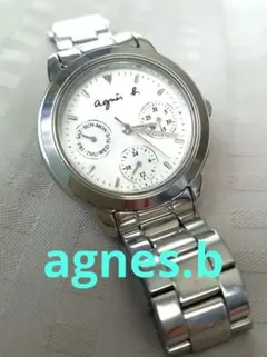 agnes b. 腕時計 クォーツ シルバー　マルチファンクションのサムネイル
