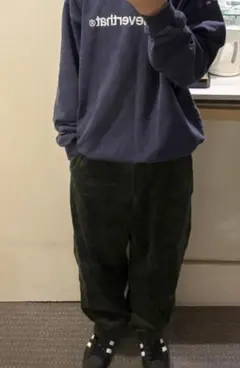 ユニクロ コーデュロイ ワイド