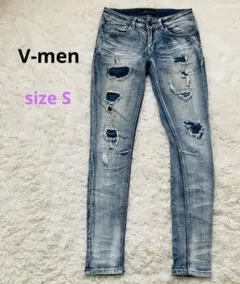 Item thumbnail for item 3d690368-b6d8-4352-aa53-eaa9b9e8ff83