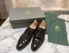 【限定値下げ】クロケット＆ジョーンズ Cheam 8E エナメルシューズ　結婚式のサムネイル