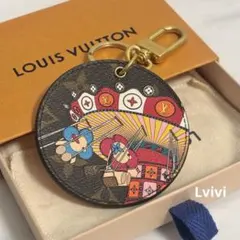 ヴィヴィエンヌ キーホルダー ルイ・ヴィトン LOUIS VUITTON ヴィヴィエンヌ アイススケート